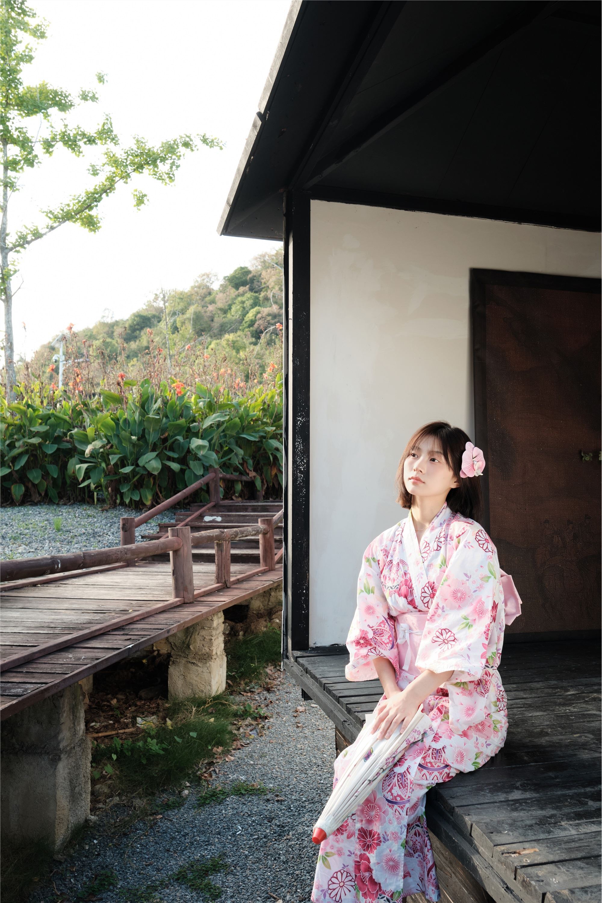 YITUYU艺图语 2025.01.09 和服浴袍 晓晓